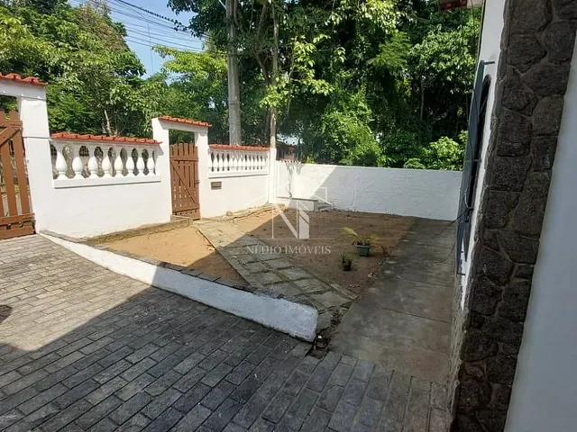 Casa com 360m² 3 quartos e 2 banheiros, à venda, no bairro Centro em Maricá