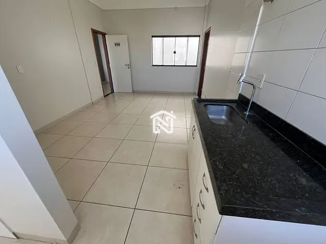 Casa com 384m², para alugar, no bairro Setor Oeste em Paraíso do Tocantins