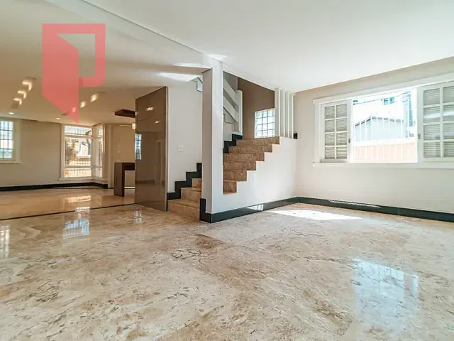 Casa 5 quartos e 3 banheiros, à venda, no bairro Dona Clara em Belo Horizonte