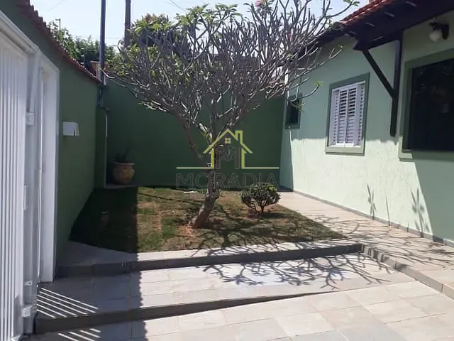 Casa com 369m² 3 quartos e 4 banheiros, à venda, no bairro Nossa Senhora das Dores em Guaxupé