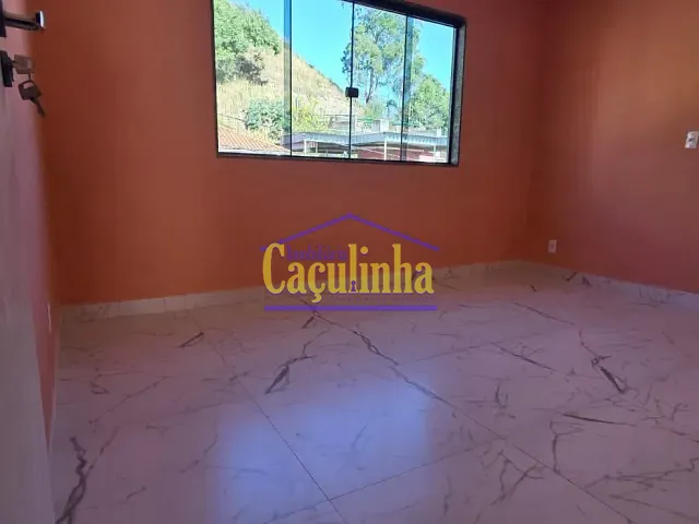 Casa com 62m², para alugar, no bairro Nossa Senhora de Santana em Barra do Piraí