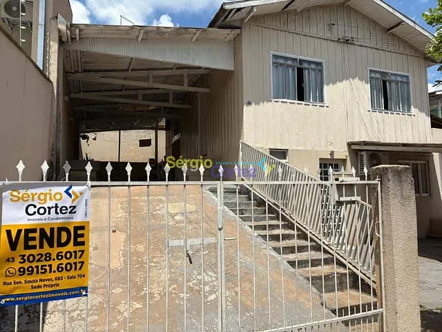 Casa com 300m² 2 quartos e 1 banheiro, à venda, no bairro Jardim Indianápolis em Londrina