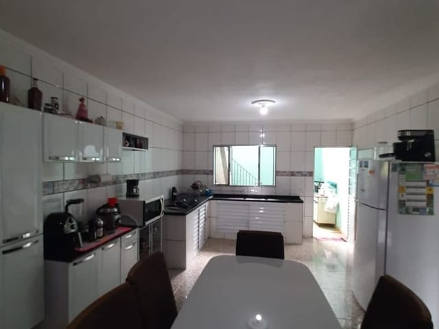 Casa com 200m², à venda, no bairro Água Comprida em Cambuí