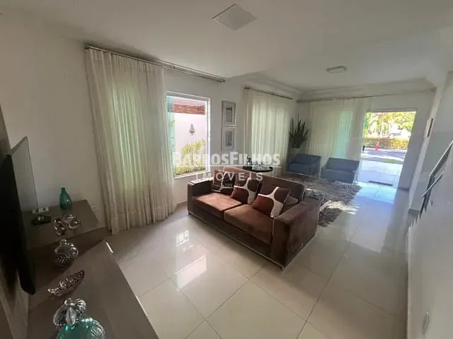 Casa com 360m² 4 quartos e 5 banheiros, à venda, no bairro Robalo em Aracaju