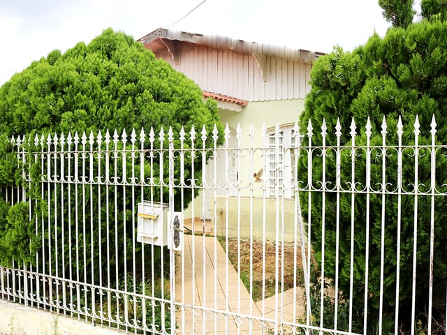 Casa com 479m² 4 quartos e 3 banheiros, à venda, no bairro Estrela em Ponta Grossa