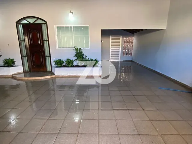 Casa com 200m² 3 quartos e 2 banheiros, à venda, no bairro Parque Residencial Jardim Araruna em Bauru