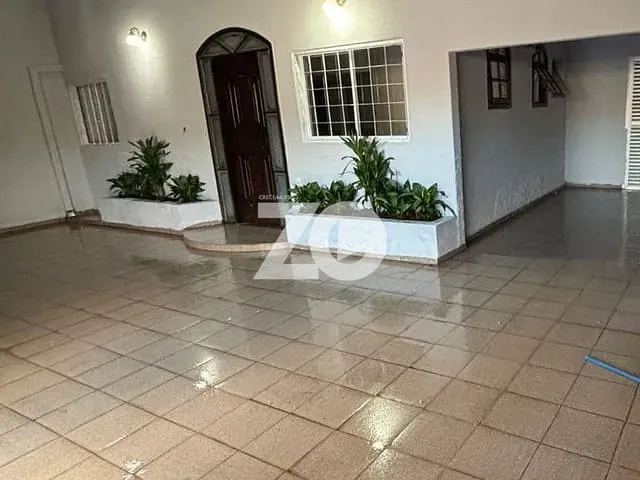 Casa com 200m² 3 quartos e 2 banheiros, à venda, no bairro Parque Residencial Jardim Araruna em Bauru