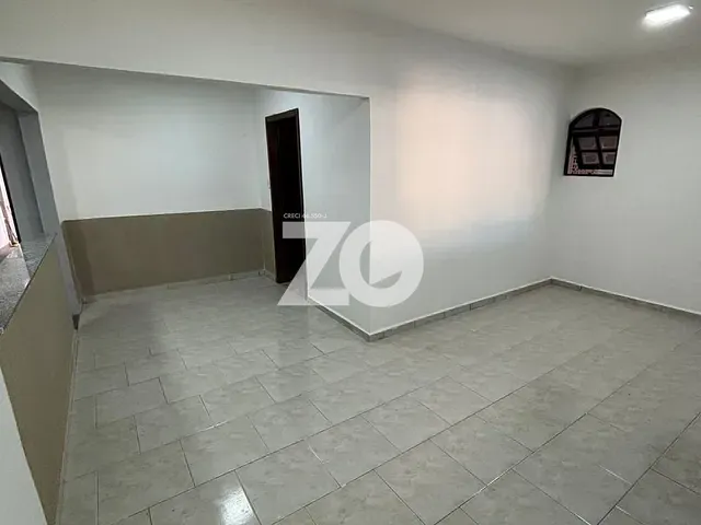 Casa com 200m² 3 quartos e 2 banheiros, à venda, no bairro Parque Residencial Jardim Araruna em Bauru
