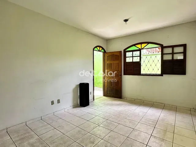 Casa com 60m² 2 quartos e 1 banheiro, para alugar, no bairro Copacabana em Belo Horizonte