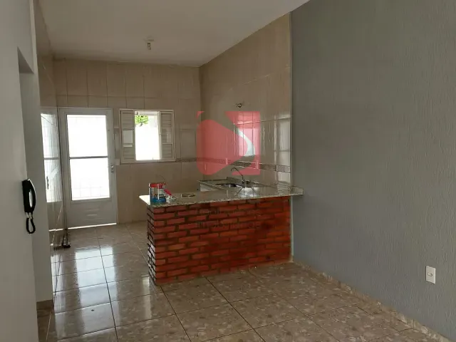 Casa com 295m² 3 quartos e 2 banheiros, à venda, no bairro Jardim Europa em Pirassununga
