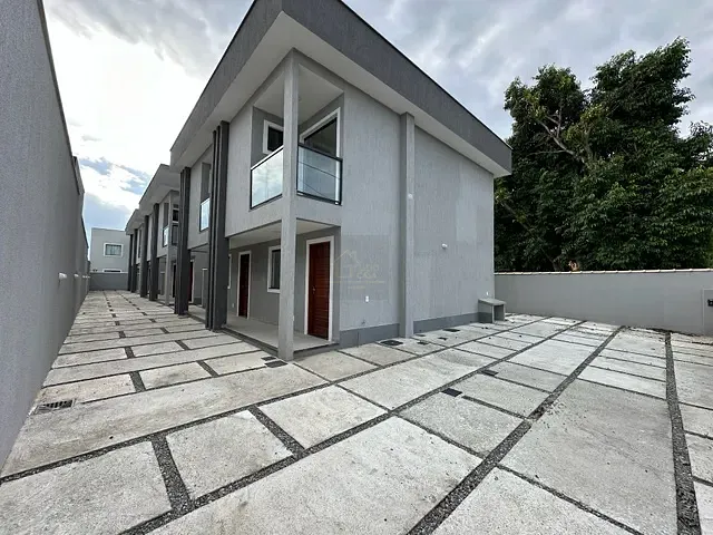Casa com 70m² 2 quartos e 3 banheiros, à venda, no bairro Jardim Atlântico Oeste (Itaipuaçu) em Maricá