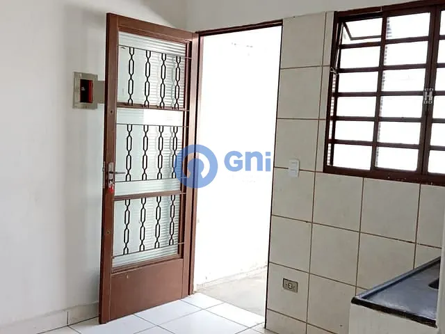 Casa 1 quarto e 1 banheiro, para alugar, no bairro Parque Esmeralda em Sorocaba
