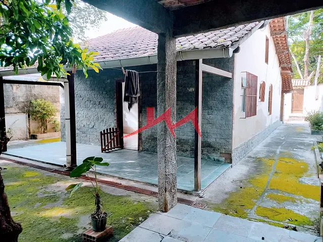 Casa com 336m² 2 quartos e 2 banheiros, à venda, no bairro Vila Iara em São Gonçalo