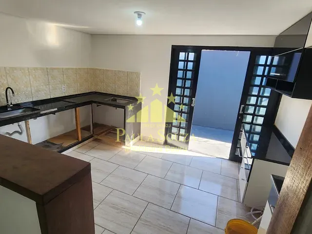 Casa com 200m² 2 quartos e 2 banheiros, à venda, no bairro Núcleo Habitacional Vereador Edson Francisco da Silva em Bauru