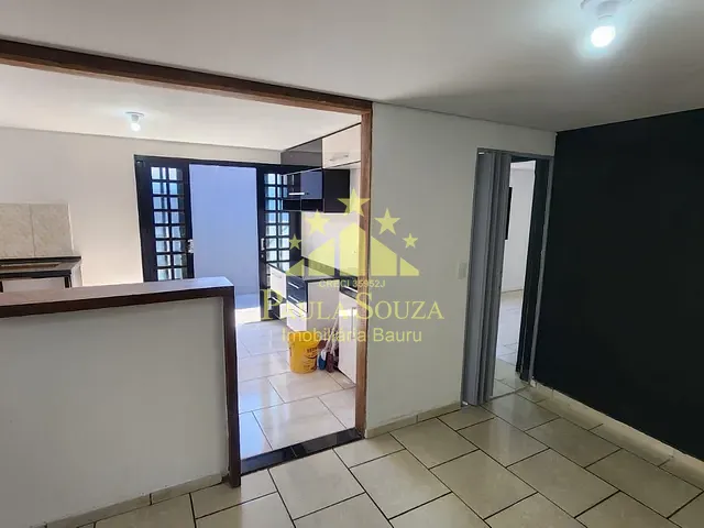 Casa com 200m² 2 quartos e 2 banheiros, à venda, no bairro Núcleo Habitacional Vereador Edson Francisco da Silva em Bauru
