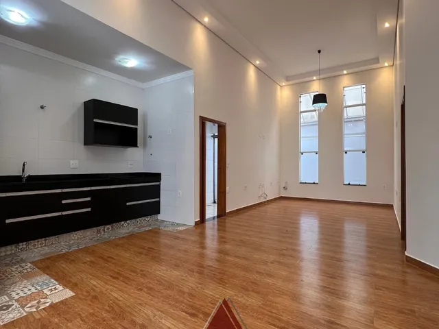 Casa com 276m² 3 quartos e 3 banheiros, à venda, no bairro Jardim Barão em Franca