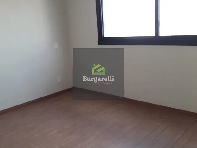 Casa 4 quartos e 1 banheiro, à venda, no bairro Condomínio Dharma Ville em Lavras