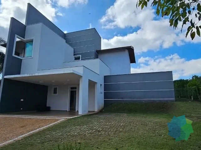 Casa com 1080m² 4 quartos e 6 banheiros, à venda, no bairro Condomínio Terras de Mont Serrat em Salto