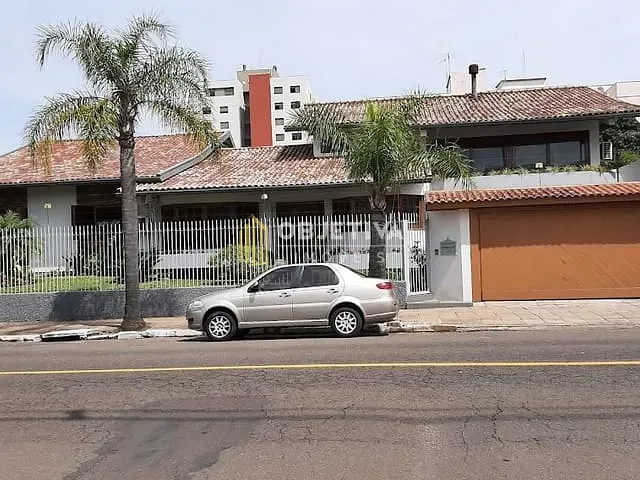 Casa com 700m² 5 quartos e 4 banheiros, à venda, no bairro Ideal em Novo Hamburgo