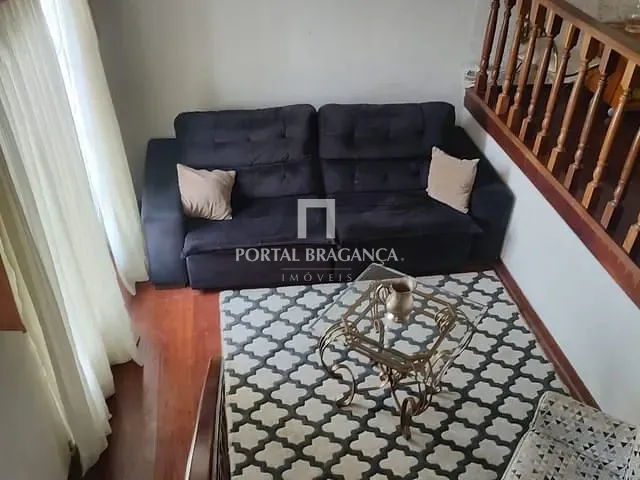 Casa com 570m² 4 quartos e 4 banheiros, à venda, no bairro Jardim América em Bragança Paulista