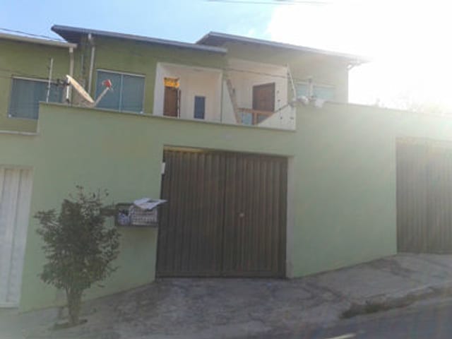 Casa com 84m² 2 quartos e 2 banheiros, à venda, no bairro Nacional em Contagem