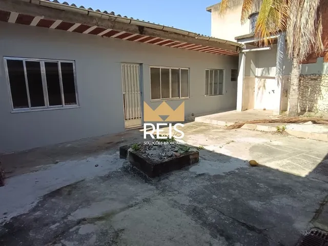 Casa 3 quartos e 2 banheiros, à venda, no bairro Bangu em Rio de Janeiro