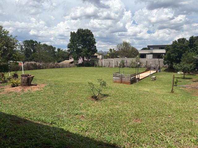 Casa com 2605m² 2 quartos e 2 banheiros, à venda, no bairro Recanto do Salto em Londrina