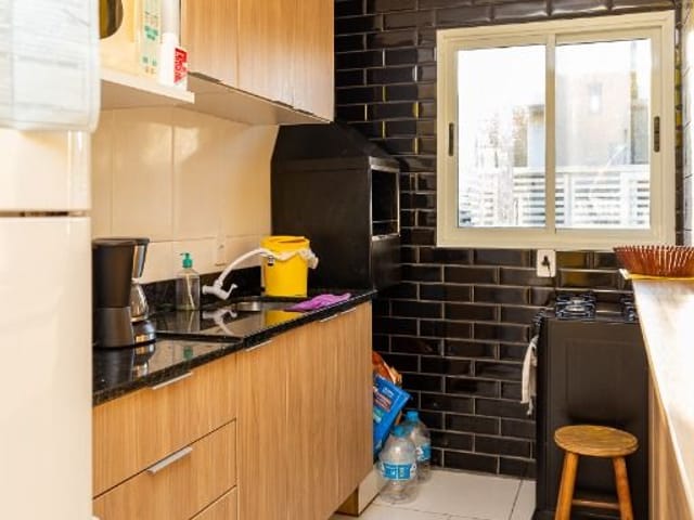 Casa com 55m² 2 quartos e 1 banheiro, à venda, no bairro Laranjal em Pelotas