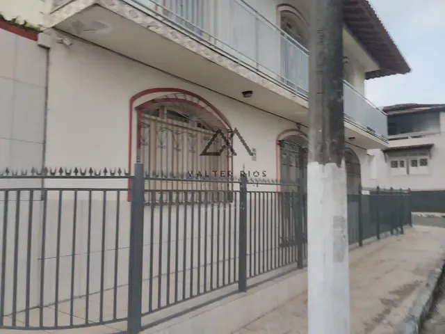 Casa 4 quartos e 2 banheiros, à venda, no bairro Conquista em Ilhéus