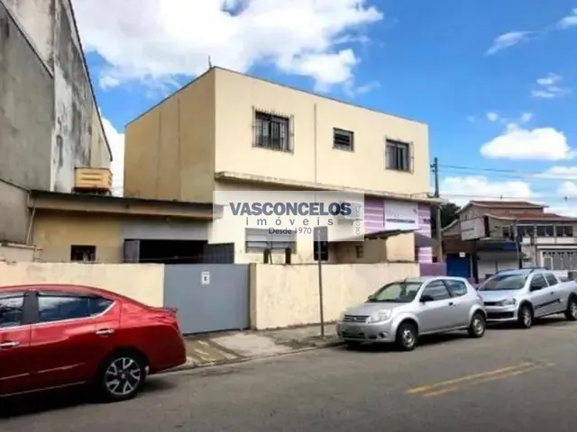 Casa com 200m² 2 quartos e 3 banheiros, à venda, no bairro Vila Industrial em São José dos Campos