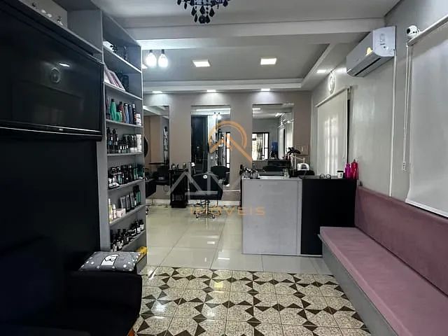 Casa 5 quartos e 5 banheiros, à venda, no bairro Três Vendas em Pelotas