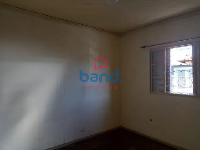 Casa com 665m² 3 quartos e 1 banheiro, à venda, no bairro Centro em Porto Feliz