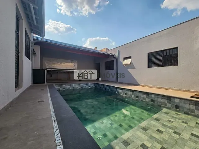 Casa 3 quartos e 5 banheiros, à venda, no bairro Vila Alto Paraíso em Bauru