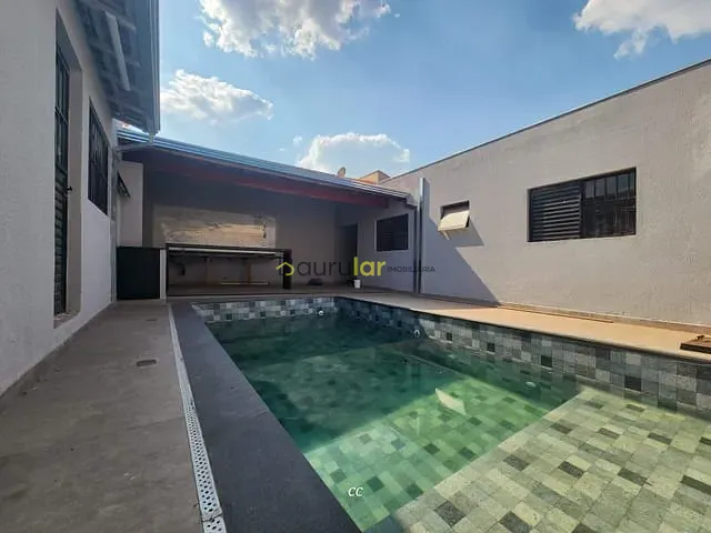 Casa 3 quartos e 5 banheiros, à venda, no bairro Vila Alto Paraíso em Bauru