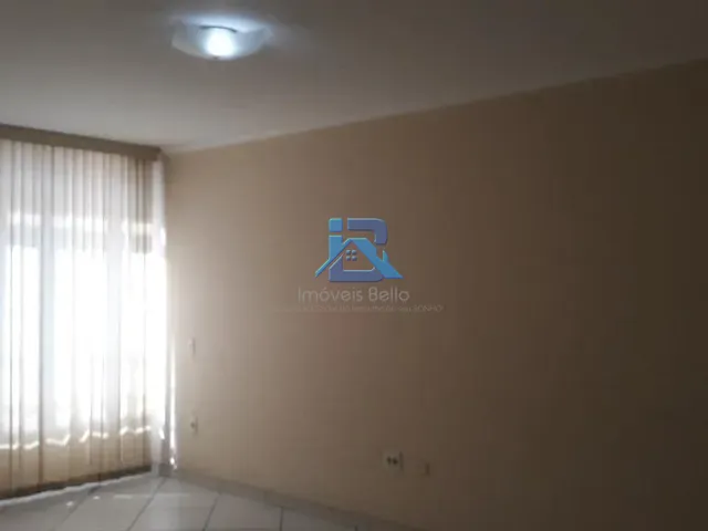 Casa com 95m² 3 quartos e 3 banheiros, à venda ou para alugar, no bairro Centro em Itatiba