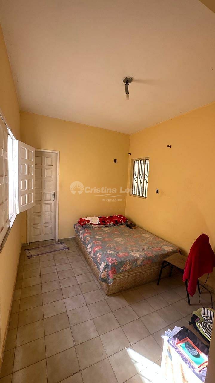 Casa à venda com 4 quartos, 354m² - Foto 6