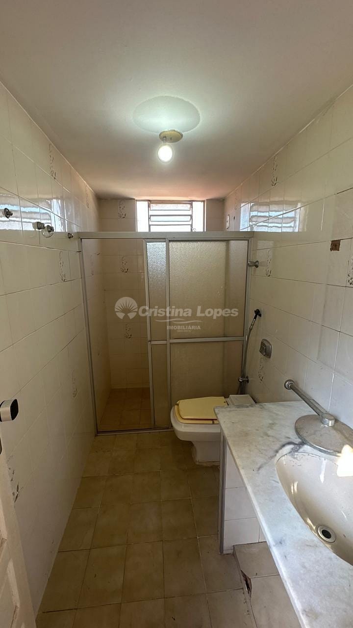 Casa à venda com 4 quartos, 354m² - Foto 10