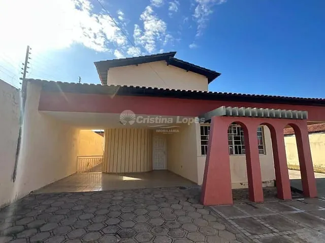 Casa com 600m² 4 quartos e 5 banheiros, à venda, no bairro São João em Teresina