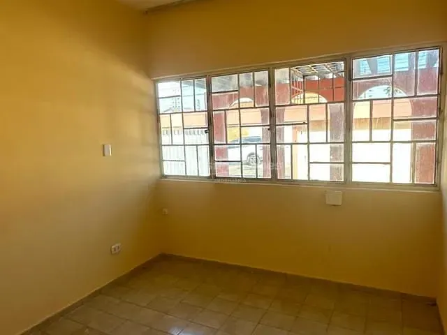 Casa com 600m² 4 quartos e 5 banheiros, à venda, no bairro São João em Teresina