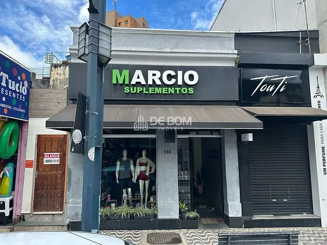 Casa com 217m², para alugar, no bairro Centro em Poços de Caldas