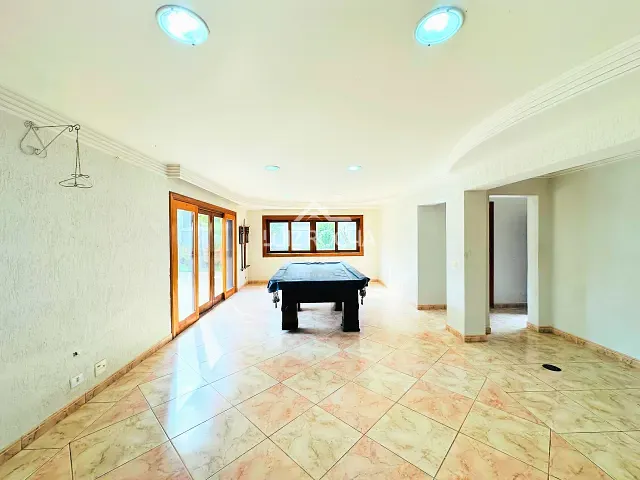 Casa com 2234m² 7 quartos e 14 banheiros, à venda, no bairro São Paulo II em Cotia