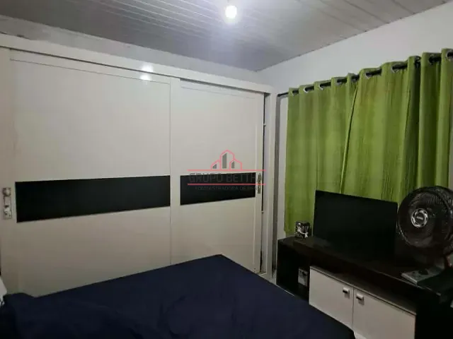 Casa com 252m² 3 quartos e 3 banheiros, à venda, no bairro Jardim dos Camargos em Barueri