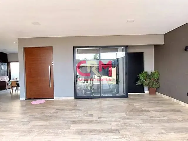 Casa com 330m² 1 quarto e 2 banheiros, à venda, no bairro Parque Residencial Laranjeiras I em Taquaritinga