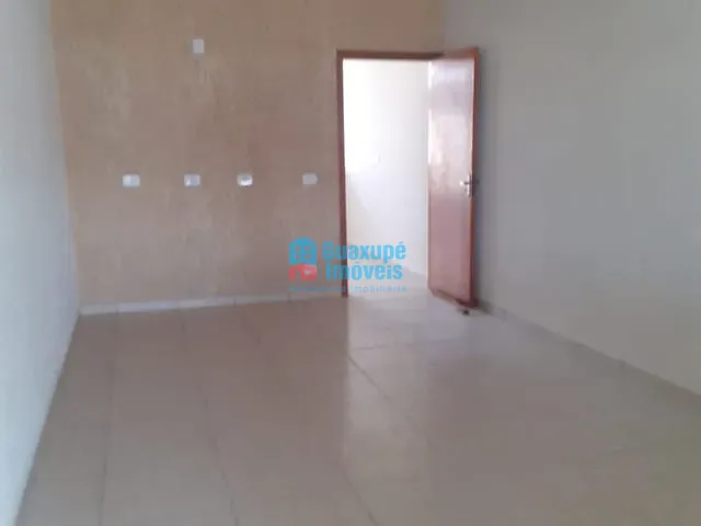 Casa com 285m², à venda ou para alugar, no bairro Centro em Guaxupé