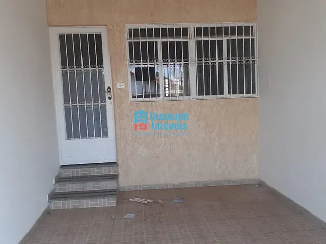 Casa com 285m², à venda ou para alugar, no bairro Centro em Guaxupé