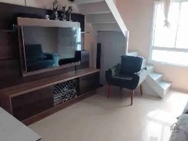 Casa com 60m² 2 quartos e 1 banheiro, à venda, no bairro Água Espraiada (Caucaia do Alto) em Cotia