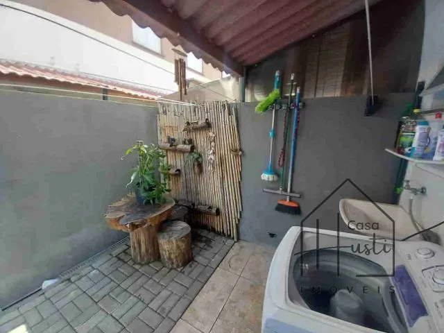 Casa com 60m² 2 quartos e 1 banheiro, à venda, no bairro Água Espraiada (Caucaia do Alto) em Cotia