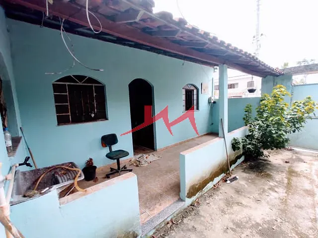 Casa com 195m² 2 quartos e 1 banheiro, à venda, no bairro Jardim Amendoeira em São Gonçalo