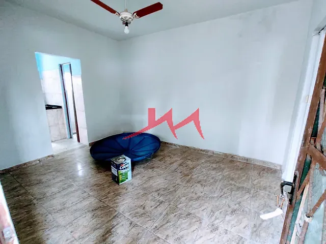 Casa com 195m² 2 quartos e 1 banheiro, à venda, no bairro Jardim Amendoeira em São Gonçalo