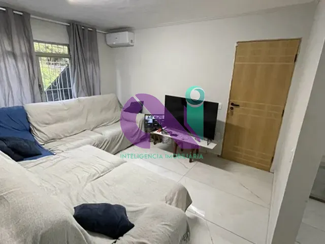 Casa 2 quartos e 2 banheiros, à venda, no bairro Pestana em Osasco
